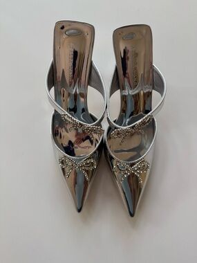 Azalea Wang Silver Embellished Pointed-Toe Mules - Women Size US 11